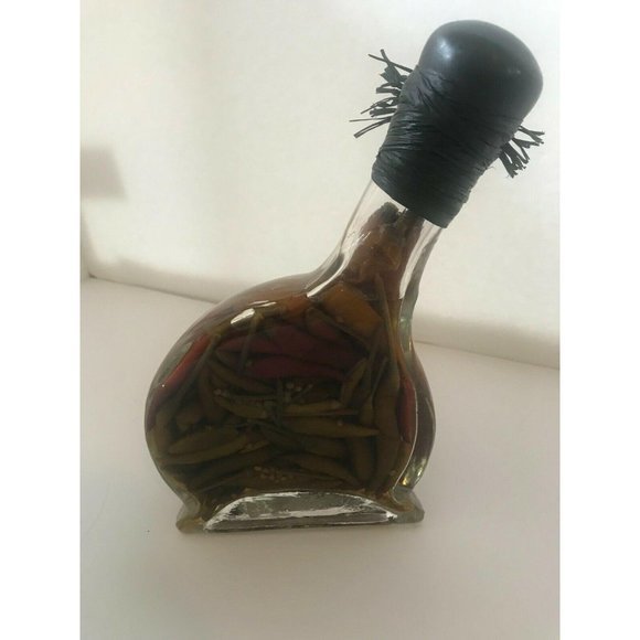Vegetables‎ Infused In Oil/Vinegar Decorative Glass Bottle - Picture 3 of 3